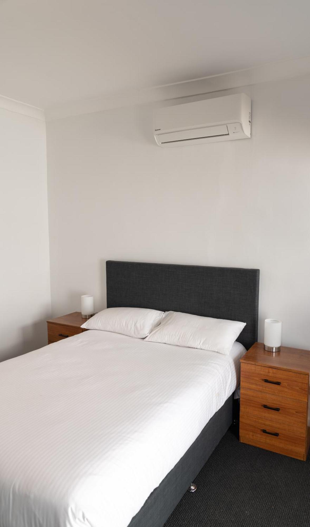 Motel On Becker Tintinara 外观 照片
